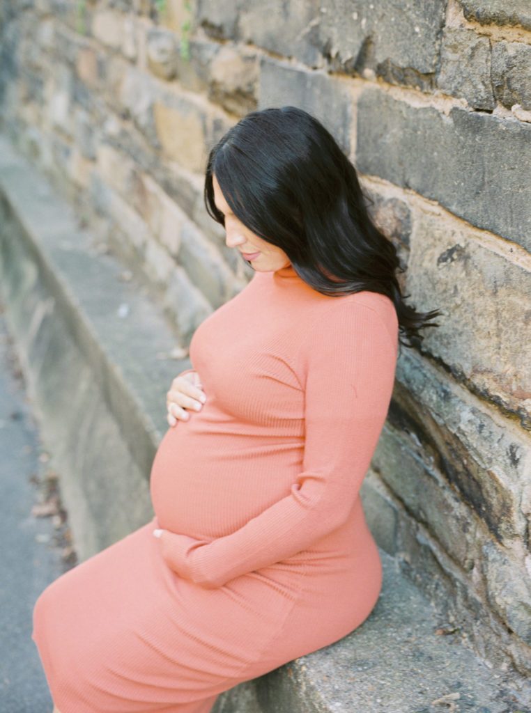 Autumn maternity session in Old Town Alexandria