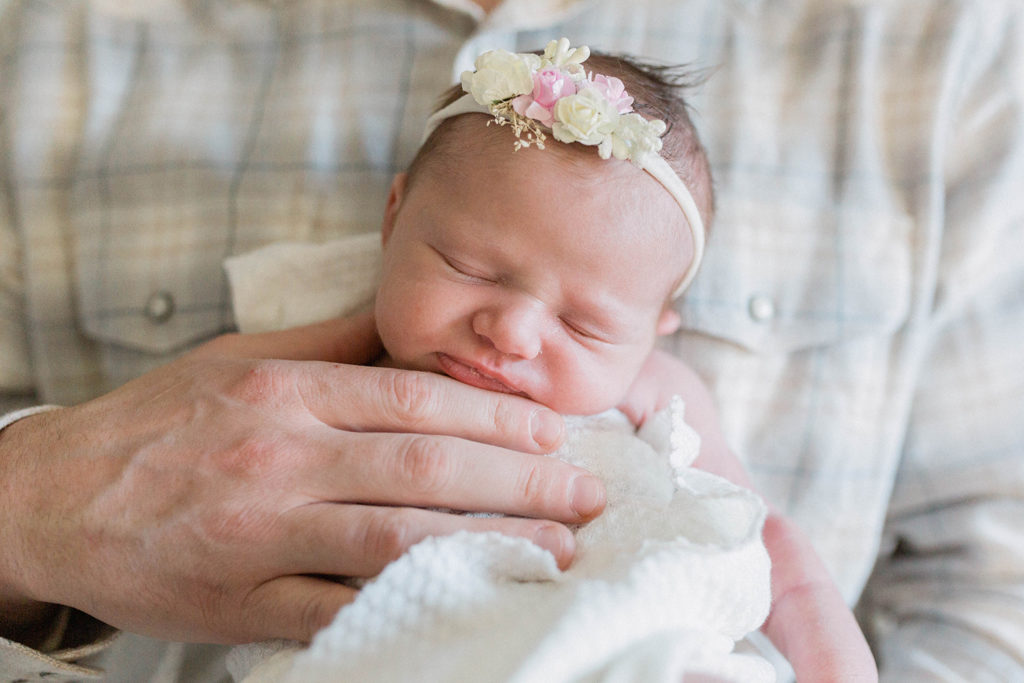 Arlington, Virginia newborn photographer. Lifestyle newborn photography in northern Virginia.