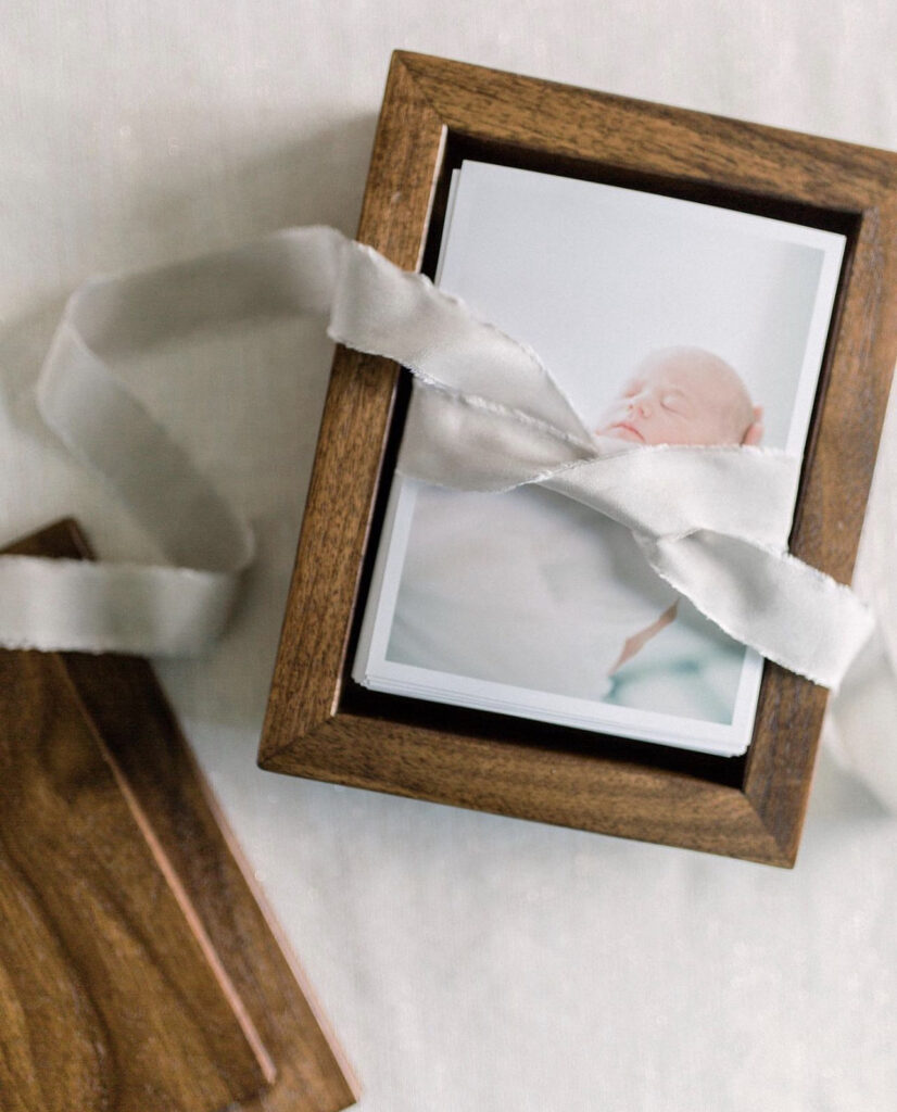rochester, NY newborn and family photography heirlooms