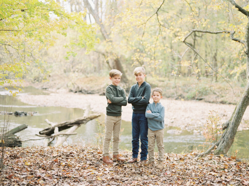 Rochester, NY family photographer | upstate new york family photography session by the creek